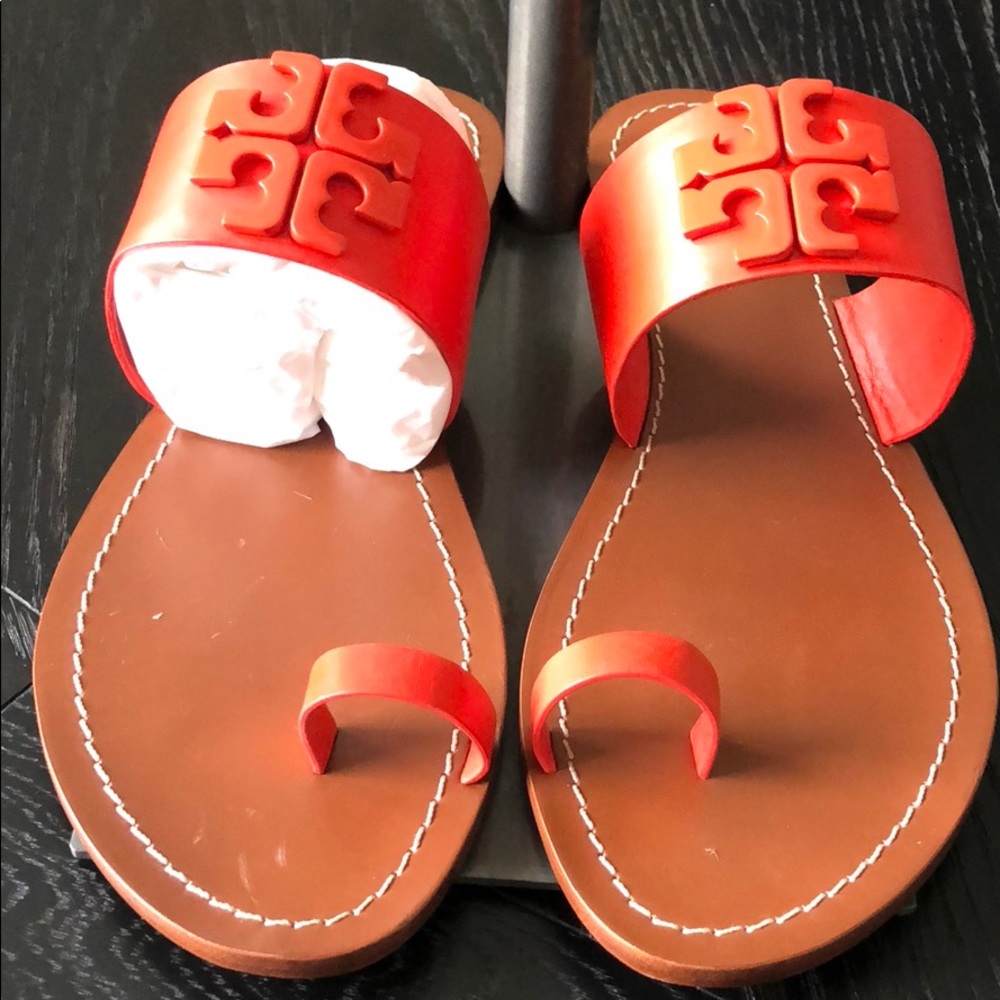 **SOLD** Tory Burch Size 10M